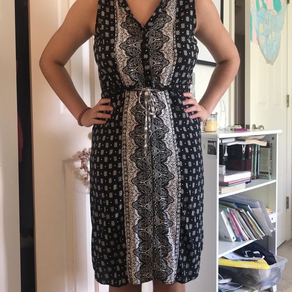 Super Cute Black Knee length dress